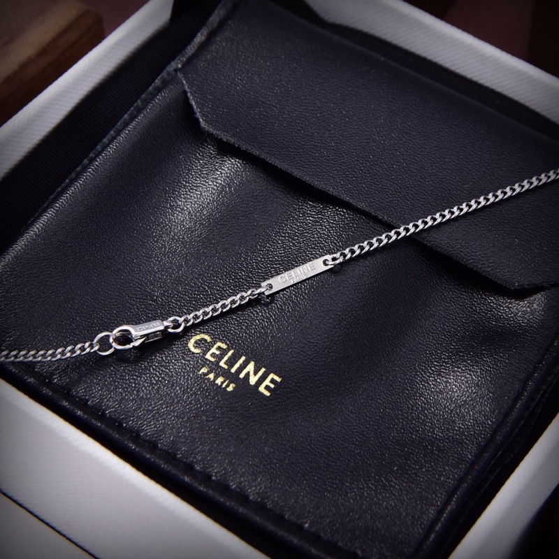 Ce1i*e necklaces